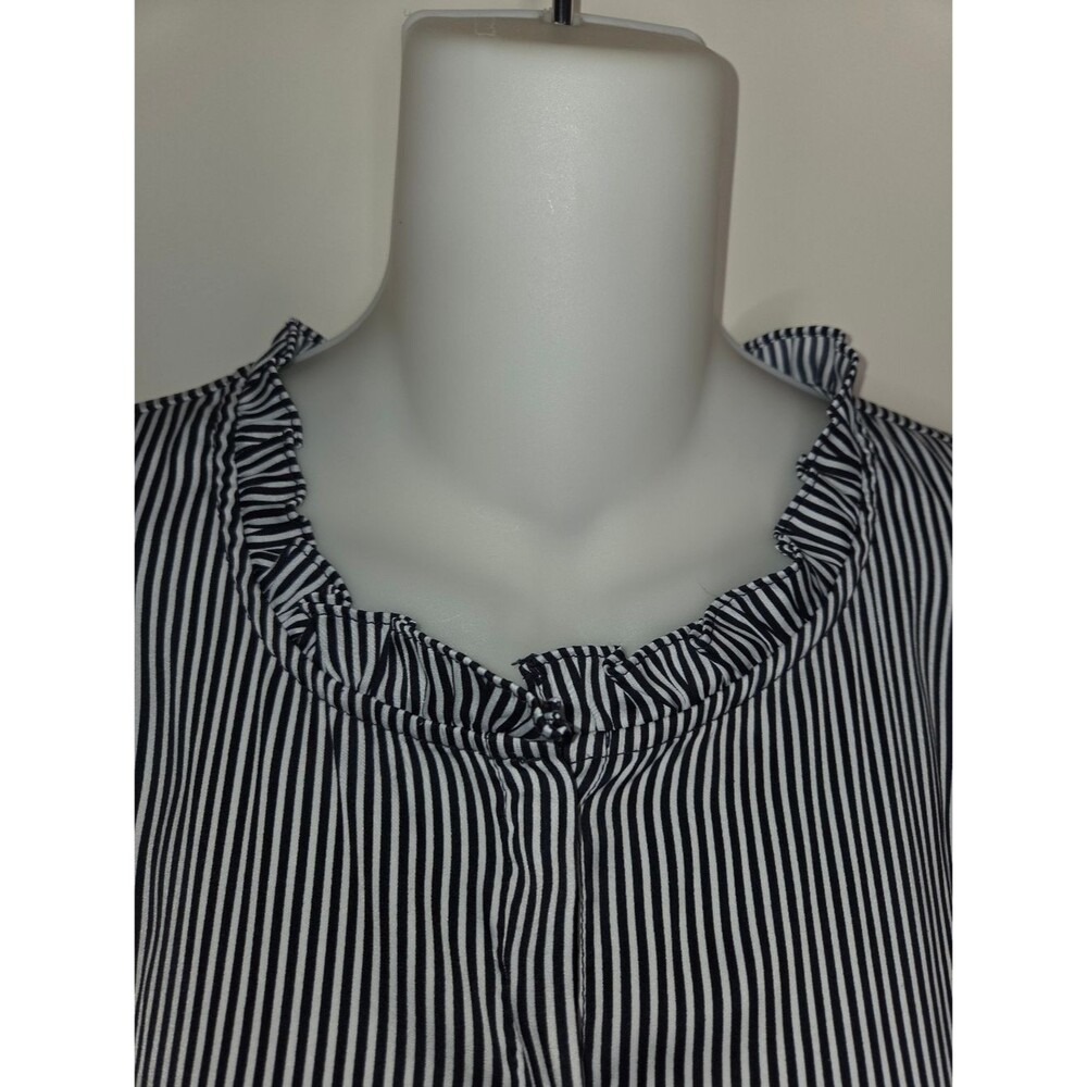 T Tahari Women's 3X Striped Ruffle-Neck Blouse Black White Button-Down Top - Picture 4 of 9